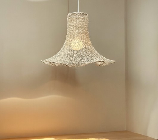 Sinuosa esbelta, corta